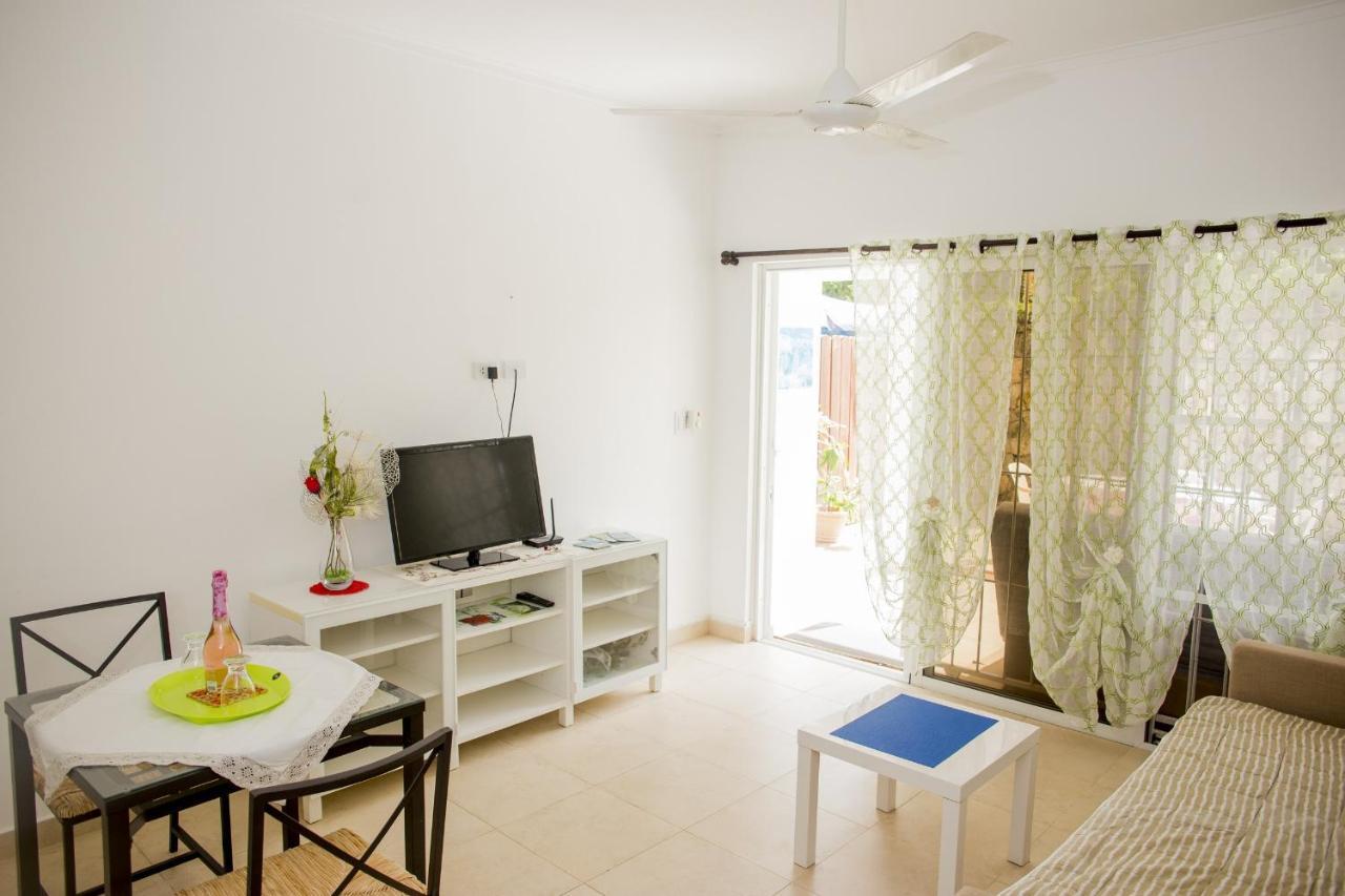 Bela Villa Apartment Ida バヤイベ エクステリア 写真